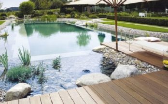 How to Build an Environmentally Friendly Swimming Pool
