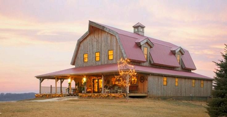 Stunning Barn Home with Loft