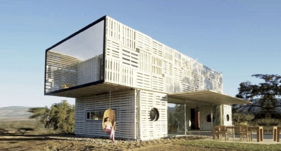 House Made of Pallets and Shipping Containers