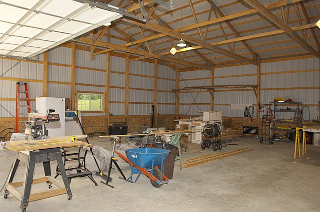Well-Made Hi-Rib Steel Hobby Garage w/ Porch
