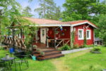 Relax in a Wooden Cottage House with a Beautiful Garden