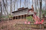 A Dream Cabin Home with a Beautiful View of Natural Scenery