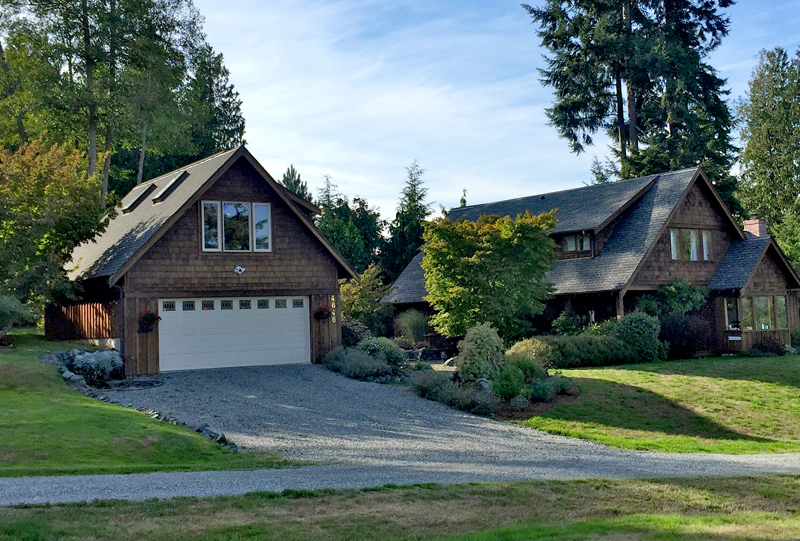 Extraordinary Home with Garage