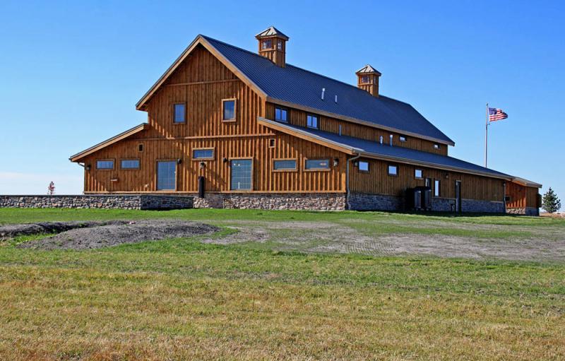 Modern Barn Home You Will Love to Own