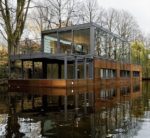 28 Houseboats That are Perfect for Relaxation