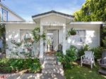 Adorable Shabby Chic Style Tiny Beach Bungalow