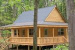 The Wraparound Cabin - 560 square feet