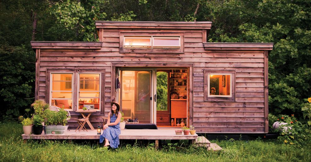 Tiny House (2)