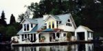 Lovely Oregon House Boat, Available to Rent by the Night