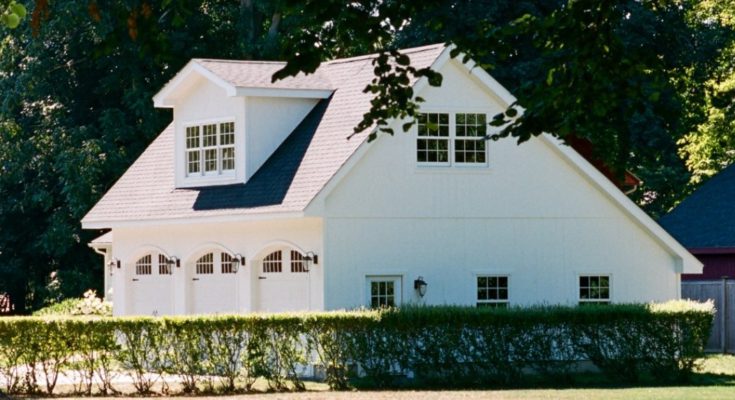 You Can Build a Beautiful Garage House
