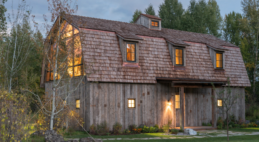 Amazing Barn Home with Gym