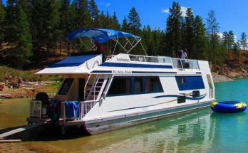 How to book a houseboat rental